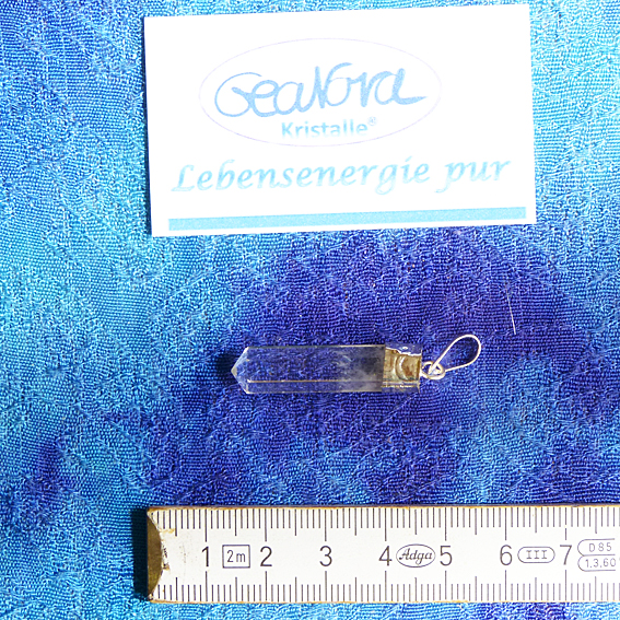 GeaNova-Kristall®-Kettenanhänger mit silberner Kappe