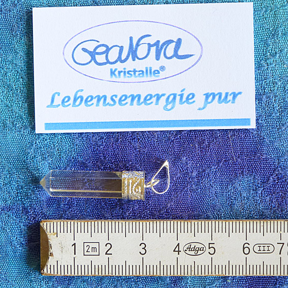 GeaNova-Kristall®-Kettenanhänger mit silberner Kappe